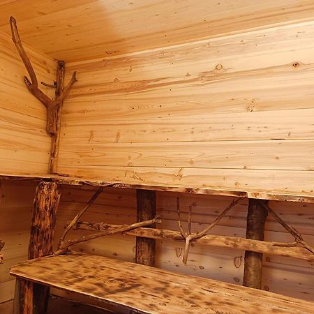 Gite Redrooster Home - 160M2, 4 Ch, 2 Sdb, Fibre, Parking, Sauna, Bain A Remous Theys エクステリア 写真